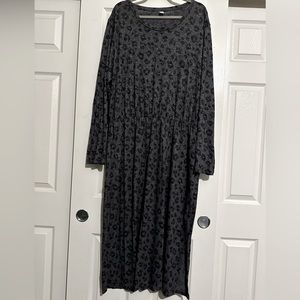 Old Navy cheetah print dress
